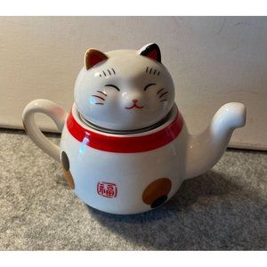 Lucky Cat Porcelain/Ceramic Tea Pot With Strainer  #1215